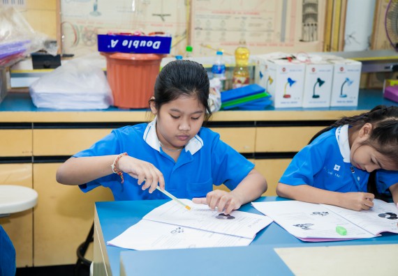 ภาพกิจกรรม คณะวิทยาศาสตร์และเทคโนโลยี จัดกิจกรรมค่ายวิทยาศาสตร์โรงเรียนอนุบาลกำแพงเพชร