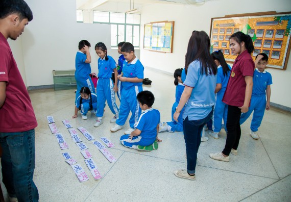 ภาพกิจกรรม คณะวิทยาศาสตร์และเทคโนโลยี จัดกิจกรรมค่ายวิทยาศาสตร์โรงเรียนอนุบาลกำแพงเพชร