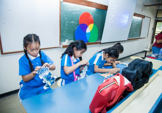 ภาพกิจกรรม คณะวิทยาศาสตร์และเทคโนโลยี จัดกิจกรรมค่ายวิทยาศาสตร์โรงเรียนอนุบาลกำแพงเพชร