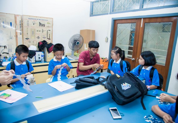 ภาพกิจกรรม คณะวิทยาศาสตร์และเทคโนโลยี จัดกิจกรรมค่ายวิทยาศาสตร์โรงเรียนอนุบาลกำแพงเพชร