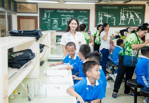 ภาพกิจกรรม คณะวิทยาศาสตร์และเทคโนโลยี จัดกิจกรรมค่ายวิทยาศาสตร์โรงเรียนอนุบาลกำแพงเพชร