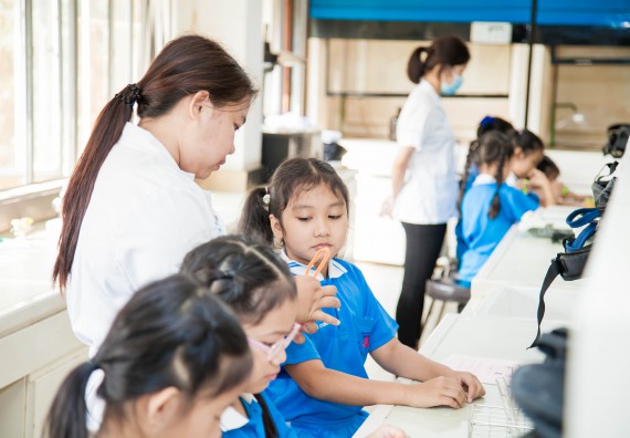 ภาพกิจกรรม คณะวิทยาศาสตร์และเทคโนโลยี จัดกิจกรรมค่ายวิทยาศาสตร์โรงเรียนอนุบาลกำแพงเพชร