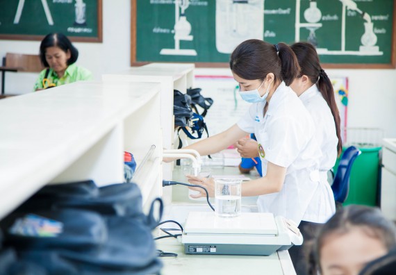 ภาพกิจกรรม คณะวิทยาศาสตร์และเทคโนโลยี จัดกิจกรรมค่ายวิทยาศาสตร์โรงเรียนอนุบาลกำแพงเพชร