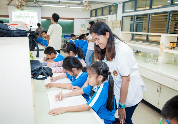 ภาพกิจกรรม คณะวิทยาศาสตร์และเทคโนโลยี จัดกิจกรรมค่ายวิทยาศาสตร์โรงเรียนอนุบาลกำแพงเพชร