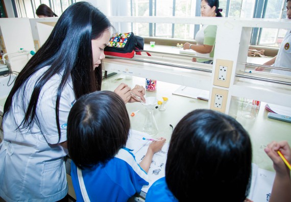 ภาพกิจกรรม คณะวิทยาศาสตร์และเทคโนโลยี จัดกิจกรรมค่ายวิทยาศาสตร์โรงเรียนอนุบาลกำแพงเพชร