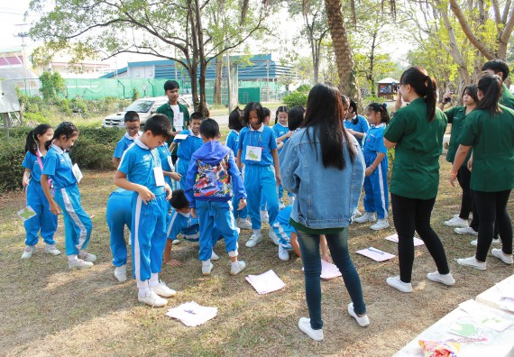 ภาพกิจกรรม คณะวิทยาศาสตร์และเทคโนโลยี จัดกิจกรรมค่ายวิทยาศาสตร์โรงเรียนอนุบาลกำแพงเพชร
