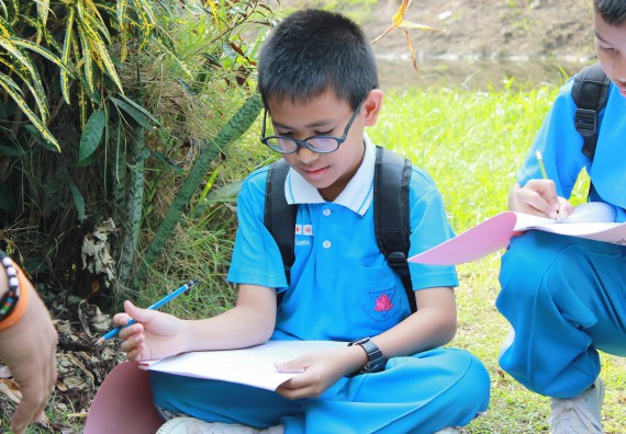 ภาพกิจกรรม คณะวิทยาศาสตร์และเทคโนโลยี จัดกิจกรรมค่ายวิทยาศาสตร์โรงเรียนอนุบาลกำแพงเพชร