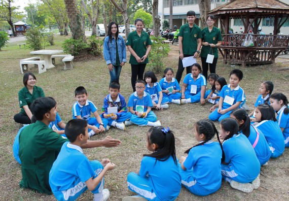 ภาพกิจกรรม คณะวิทยาศาสตร์และเทคโนโลยี จัดกิจกรรมค่ายวิทยาศาสตร์โรงเรียนอนุบาลกำแพงเพชร