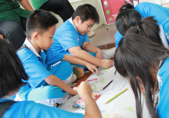 ภาพกิจกรรม คณะวิทยาศาสตร์และเทคโนโลยี จัดกิจกรรมค่ายวิทยาศาสตร์โรงเรียนอนุบาลกำแพงเพชร