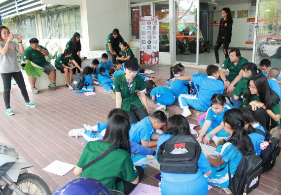 ภาพกิจกรรม คณะวิทยาศาสตร์และเทคโนโลยี จัดกิจกรรมค่ายวิทยาศาสตร์โรงเรียนอนุบาลกำแพงเพชร