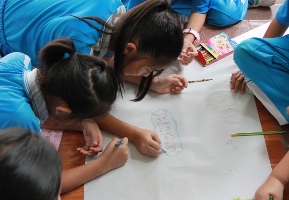 ภาพกิจกรรม คณะวิทยาศาสตร์และเทคโนโลยี จัดกิจกรรมค่ายวิทยาศาสตร์โรงเรียนอนุบาลกำแพงเพชร