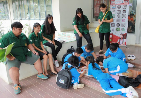 ภาพกิจกรรม คณะวิทยาศาสตร์และเทคโนโลยี จัดกิจกรรมค่ายวิทยาศาสตร์โรงเรียนอนุบาลกำแพงเพชร