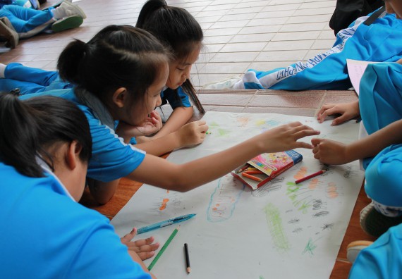 ภาพกิจกรรม คณะวิทยาศาสตร์และเทคโนโลยี จัดกิจกรรมค่ายวิทยาศาสตร์โรงเรียนอนุบาลกำแพงเพชร