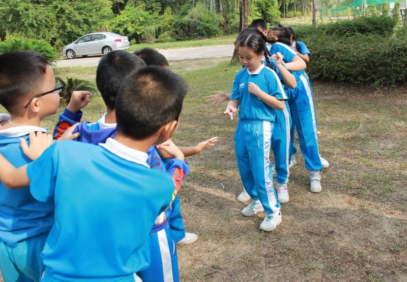 ภาพกิจกรรม คณะวิทยาศาสตร์และเทคโนโลยี จัดกิจกรรมค่ายวิทยาศาสตร์โรงเรียนอนุบาลกำแพงเพชร