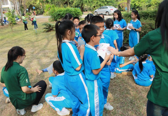 ภาพกิจกรรม คณะวิทยาศาสตร์และเทคโนโลยี จัดกิจกรรมค่ายวิทยาศาสตร์โรงเรียนอนุบาลกำแพงเพชร