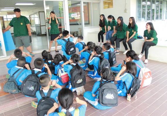 ภาพกิจกรรม คณะวิทยาศาสตร์และเทคโนโลยี จัดกิจกรรมค่ายวิทยาศาสตร์โรงเรียนอนุบาลกำแพงเพชร