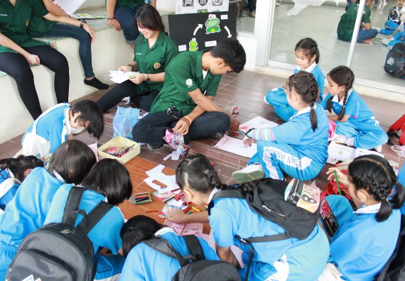 ภาพกิจกรรม คณะวิทยาศาสตร์และเทคโนโลยี จัดกิจกรรมค่ายวิทยาศาสตร์โรงเรียนอนุบาลกำแพงเพชร