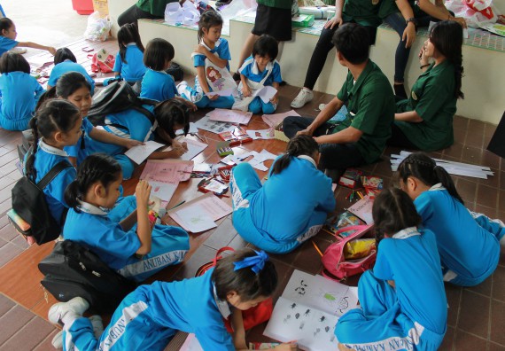 ภาพกิจกรรม คณะวิทยาศาสตร์และเทคโนโลยี จัดกิจกรรมค่ายวิทยาศาสตร์โรงเรียนอนุบาลกำแพงเพชร