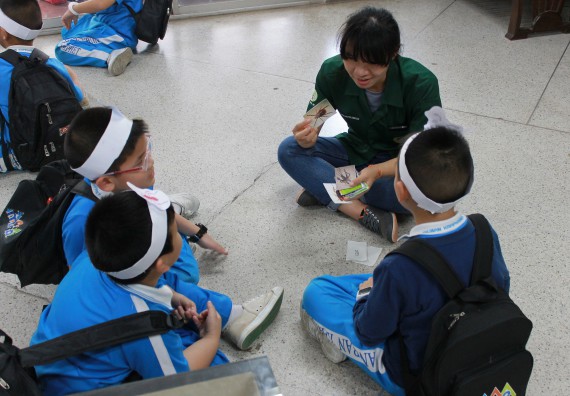 ภาพกิจกรรม คณะวิทยาศาสตร์และเทคโนโลยี จัดกิจกรรมค่ายวิทยาศาสตร์โรงเรียนอนุบาลกำแพงเพชร