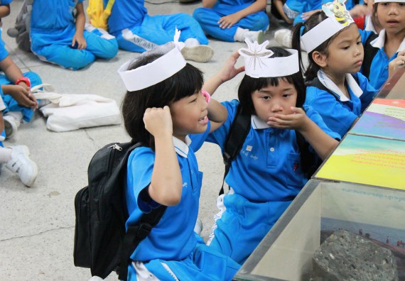 ภาพกิจกรรม คณะวิทยาศาสตร์และเทคโนโลยี จัดกิจกรรมค่ายวิทยาศาสตร์โรงเรียนอนุบาลกำแพงเพชร