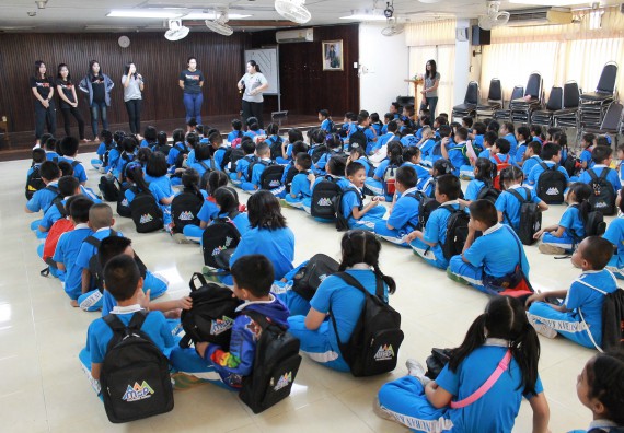 ภาพกิจกรรม คณะวิทยาศาสตร์และเทคโนโลยี จัดกิจกรรมค่ายวิทยาศาสตร์โรงเรียนอนุบาลกำแพงเพชร