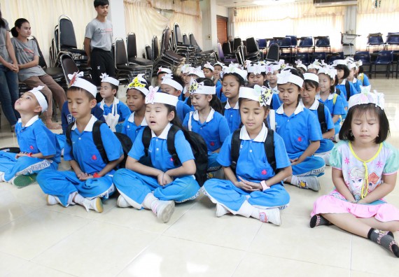 ภาพกิจกรรม คณะวิทยาศาสตร์และเทคโนโลยี จัดกิจกรรมค่ายวิทยาศาสตร์โรงเรียนอนุบาลกำแพงเพชร