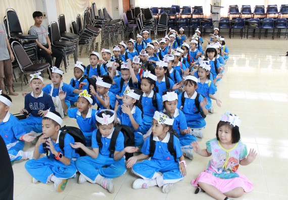 ภาพกิจกรรม คณะวิทยาศาสตร์และเทคโนโลยี จัดกิจกรรมค่ายวิทยาศาสตร์โรงเรียนอนุบาลกำแพงเพชร