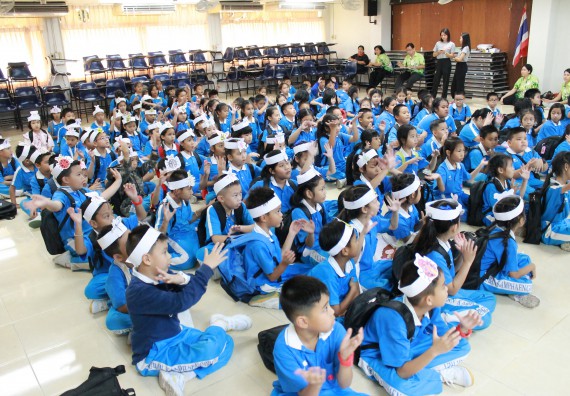 ภาพกิจกรรม คณะวิทยาศาสตร์และเทคโนโลยี จัดกิจกรรมค่ายวิทยาศาสตร์โรงเรียนอนุบาลกำแพงเพชร