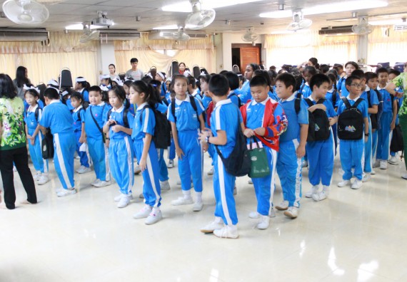 ภาพกิจกรรม คณะวิทยาศาสตร์และเทคโนโลยี จัดกิจกรรมค่ายวิทยาศาสตร์โรงเรียนอนุบาลกำแพงเพชร