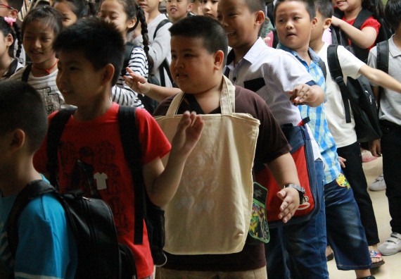 ภาพกิจกรรม คณะวิทยาศาสตร์และเทคโนโลยี จัดกิจกรรมค่ายวิทยาศาสตร์โรงเรียนอนุบาลกำแพงเพชร