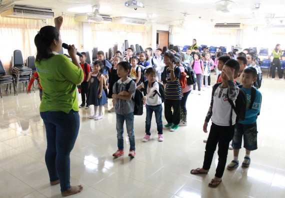 ภาพกิจกรรม คณะวิทยาศาสตร์และเทคโนโลยี จัดกิจกรรมค่ายวิทยาศาสตร์โรงเรียนอนุบาลกำแพงเพชร