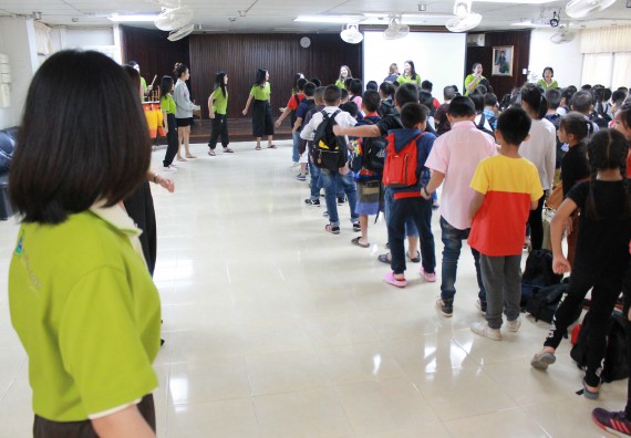 ภาพกิจกรรม คณะวิทยาศาสตร์และเทคโนโลยี จัดกิจกรรมค่ายวิทยาศาสตร์โรงเรียนอนุบาลกำแพงเพชร