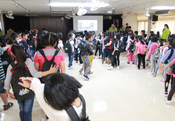 ภาพกิจกรรม คณะวิทยาศาสตร์และเทคโนโลยี จัดกิจกรรมค่ายวิทยาศาสตร์โรงเรียนอนุบาลกำแพงเพชร