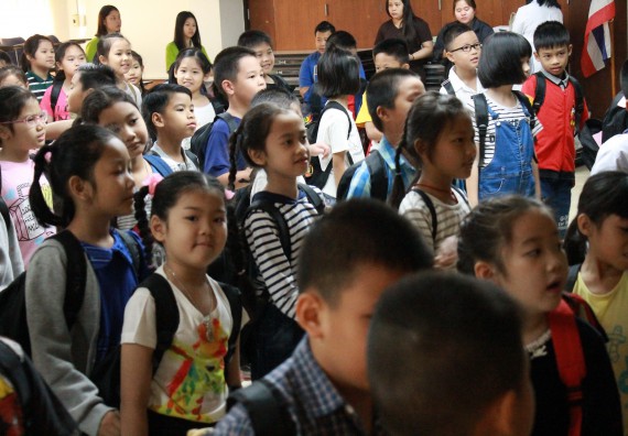 ภาพกิจกรรม คณะวิทยาศาสตร์และเทคโนโลยี จัดกิจกรรมค่ายวิทยาศาสตร์โรงเรียนอนุบาลกำแพงเพชร