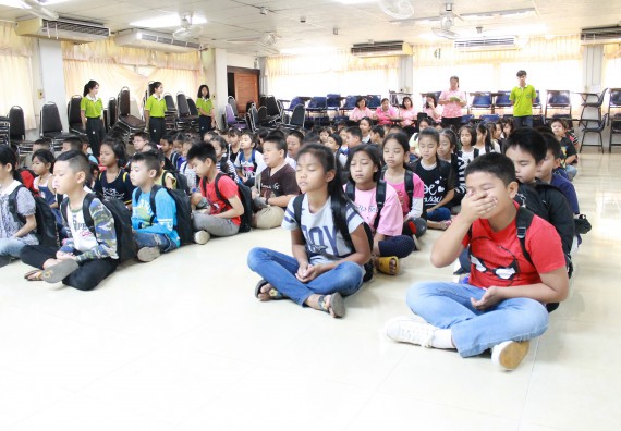 ภาพกิจกรรม คณะวิทยาศาสตร์และเทคโนโลยี จัดกิจกรรมค่ายวิทยาศาสตร์โรงเรียนอนุบาลกำแพงเพชร