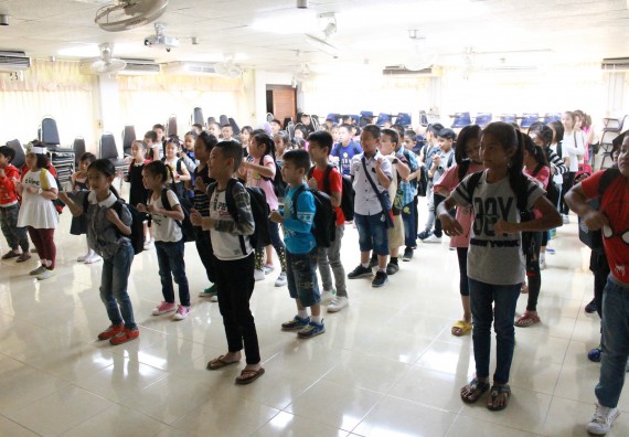 ภาพกิจกรรม คณะวิทยาศาสตร์และเทคโนโลยี จัดกิจกรรมค่ายวิทยาศาสตร์โรงเรียนอนุบาลกำแพงเพชร