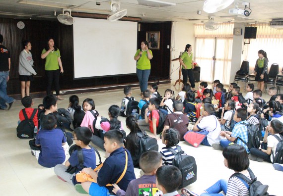 ภาพกิจกรรม คณะวิทยาศาสตร์และเทคโนโลยี จัดกิจกรรมค่ายวิทยาศาสตร์โรงเรียนอนุบาลกำแพงเพชร