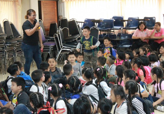 ภาพกิจกรรม คณะวิทยาศาสตร์และเทคโนโลยี จัดกิจกรรมค่ายวิทยาศาสตร์โรงเรียนอนุบาลกำแพงเพชร