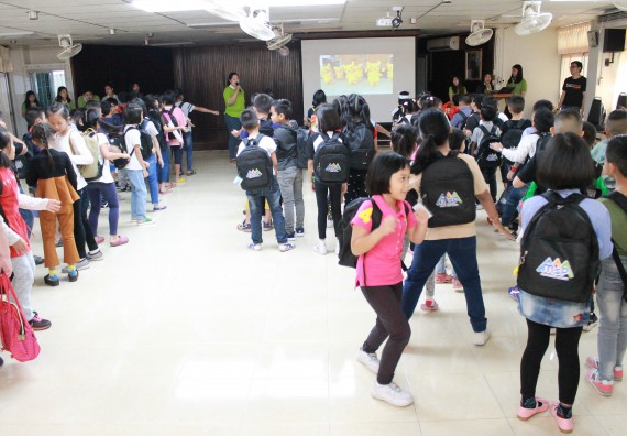 ภาพกิจกรรม คณะวิทยาศาสตร์และเทคโนโลยี จัดกิจกรรมค่ายวิทยาศาสตร์โรงเรียนอนุบาลกำแพงเพชร