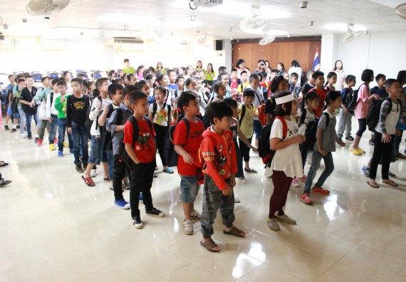 ภาพกิจกรรม คณะวิทยาศาสตร์และเทคโนโลยี จัดกิจกรรมค่ายวิทยาศาสตร์โรงเรียนอนุบาลกำแพงเพชร