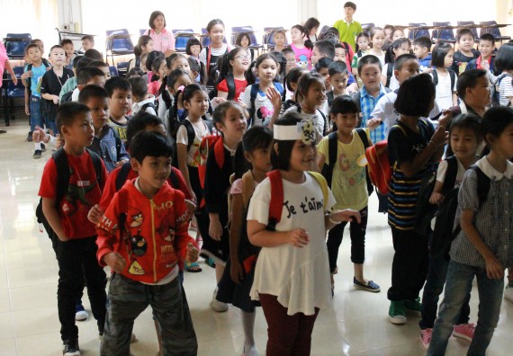 ภาพกิจกรรม คณะวิทยาศาสตร์และเทคโนโลยี จัดกิจกรรมค่ายวิทยาศาสตร์โรงเรียนอนุบาลกำแพงเพชร