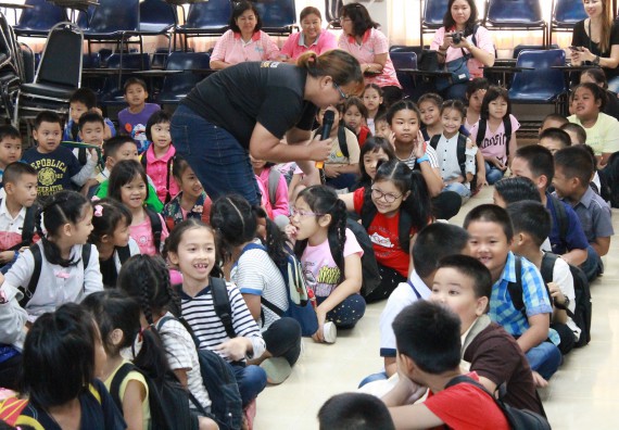 ภาพกิจกรรม คณะวิทยาศาสตร์และเทคโนโลยี จัดกิจกรรมค่ายวิทยาศาสตร์โรงเรียนอนุบาลกำแพงเพชร