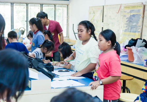 ภาพกิจกรรม คณะวิทยาศาสตร์และเทคโนโลยี จัดกิจกรรมค่ายวิทยาศาสตร์โรงเรียนอนุบาลกำแพงเพชร