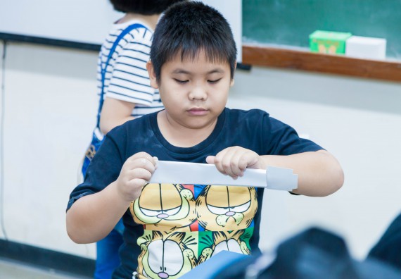 ภาพกิจกรรม คณะวิทยาศาสตร์และเทคโนโลยี จัดกิจกรรมค่ายวิทยาศาสตร์โรงเรียนอนุบาลกำแพงเพชร