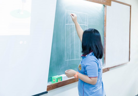 ภาพกิจกรรม คณะวิทยาศาสตร์และเทคโนโลยี จัดกิจกรรมค่ายวิทยาศาสตร์โรงเรียนอนุบาลกำแพงเพชร