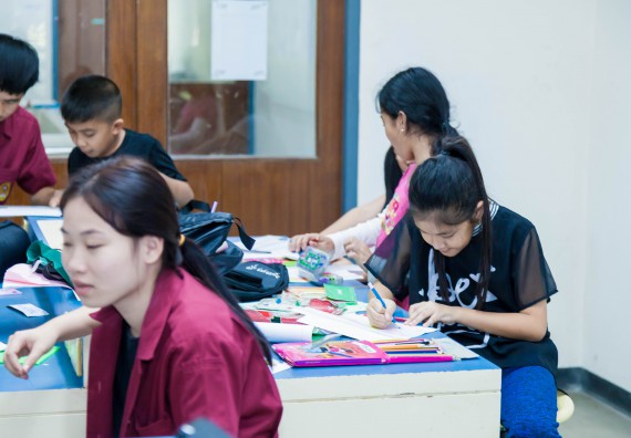 ภาพกิจกรรม คณะวิทยาศาสตร์และเทคโนโลยี จัดกิจกรรมค่ายวิทยาศาสตร์โรงเรียนอนุบาลกำแพงเพชร