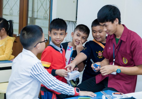 ภาพกิจกรรม คณะวิทยาศาสตร์และเทคโนโลยี จัดกิจกรรมค่ายวิทยาศาสตร์โรงเรียนอนุบาลกำแพงเพชร