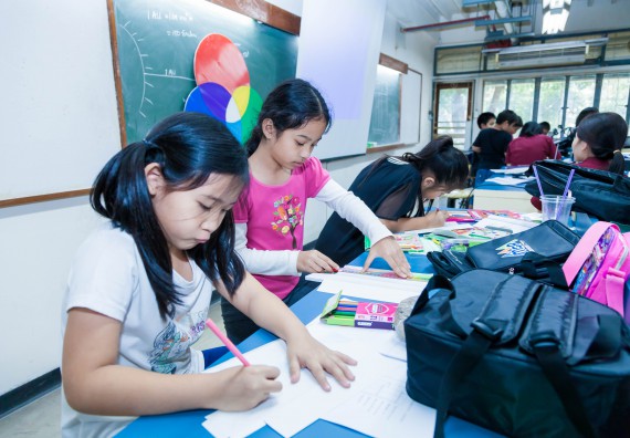 ภาพกิจกรรม คณะวิทยาศาสตร์และเทคโนโลยี จัดกิจกรรมค่ายวิทยาศาสตร์โรงเรียนอนุบาลกำแพงเพชร
