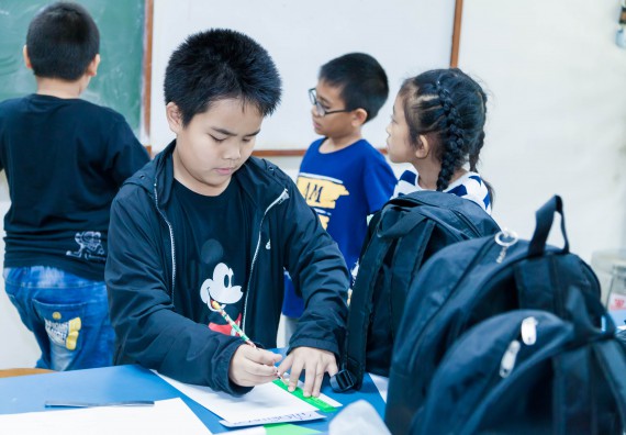 ภาพกิจกรรม คณะวิทยาศาสตร์และเทคโนโลยี จัดกิจกรรมค่ายวิทยาศาสตร์โรงเรียนอนุบาลกำแพงเพชร