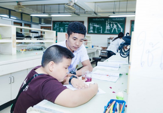 ภาพกิจกรรม คณะวิทยาศาสตร์และเทคโนโลยี จัดกิจกรรมค่ายวิทยาศาสตร์โรงเรียนอนุบาลกำแพงเพชร